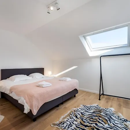 Апартаменты Espresso Duplex App Aan Zee Met Terras & Parking