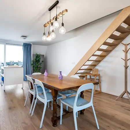 Апартаменты Espresso Duplex App Aan Zee Met Terras & Parking