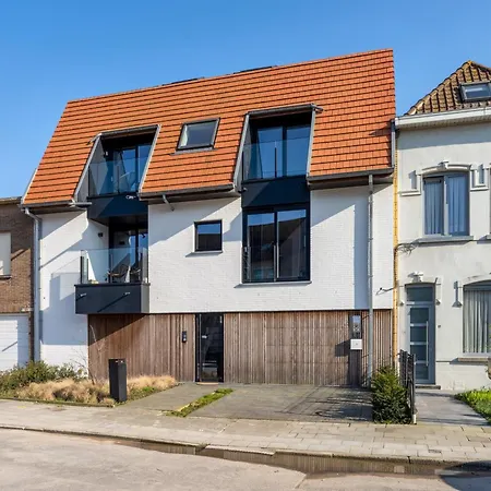 Espresso Duplex App Aan Zee Met Terras & Parking شقة *