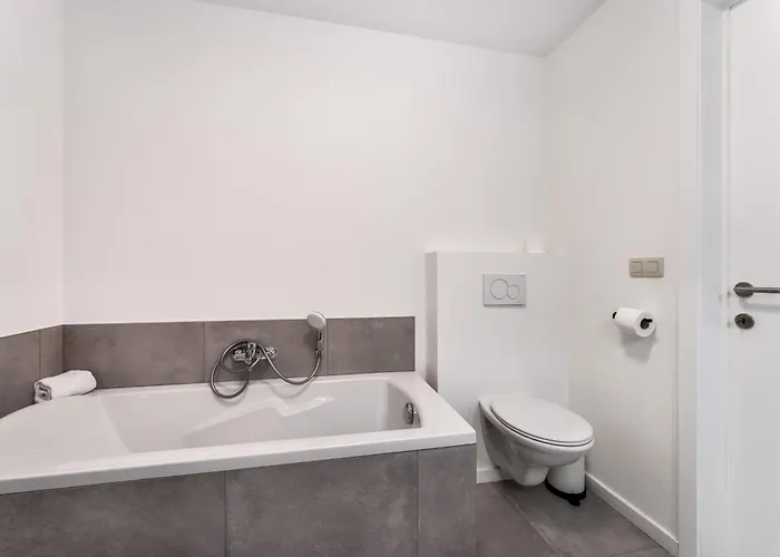 Espresso Duplex App Aan Zee Met Terras & Parking * De Haan